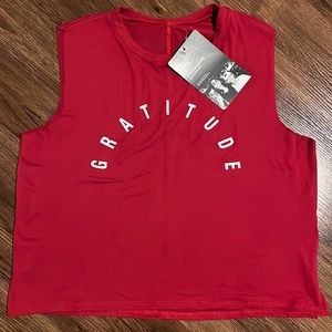 NWT good hYOUman GRATITUDE - THE LILI CROP, Women’s Size M, Red